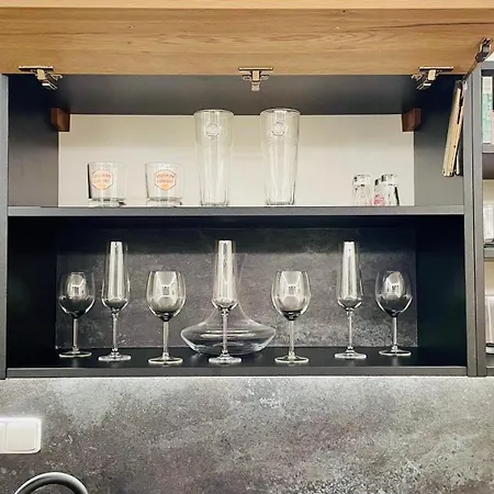 Twins أبيرتامي